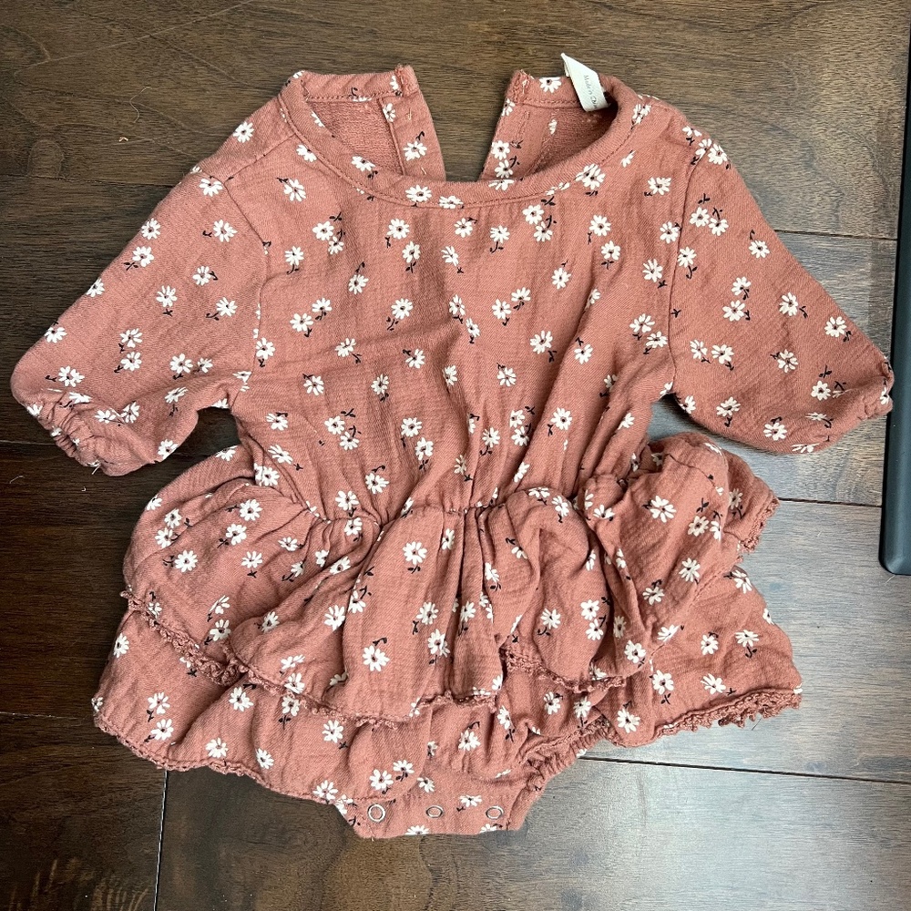 Quincy Mae Rosie Romper - 0-3 months